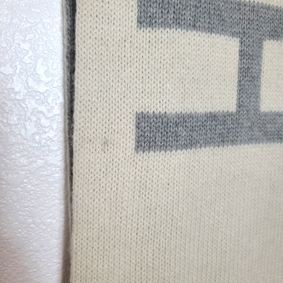 ATHLETA Daily Knit Cashmere Wool Blend Reversible Cozy Scarf - Picture 8 of 10